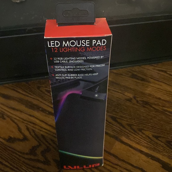 LED Mouse Pad with 12 different light modes 
 NWT - Picture 9 of 9